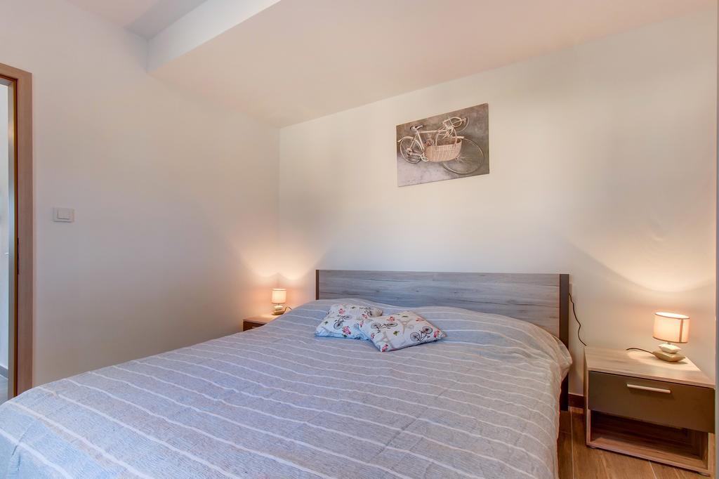 Apartment Senka Mali Lošinj Extérieur photo