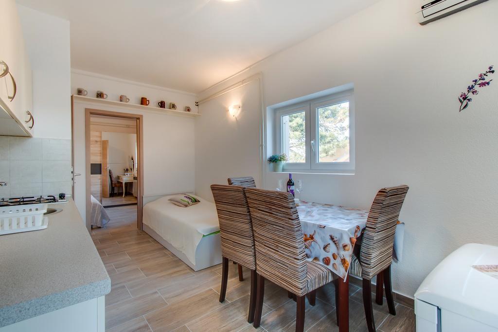 Apartment Senka Mali Lošinj Extérieur photo